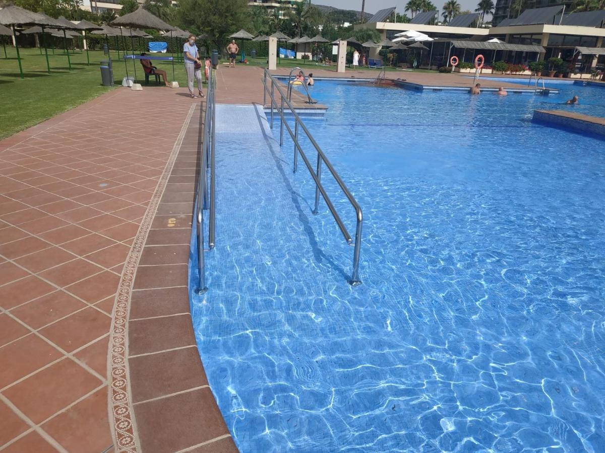 Luxury House 110 M2 On The Beach, Pool, Parking Torremolinos Exterior photo
