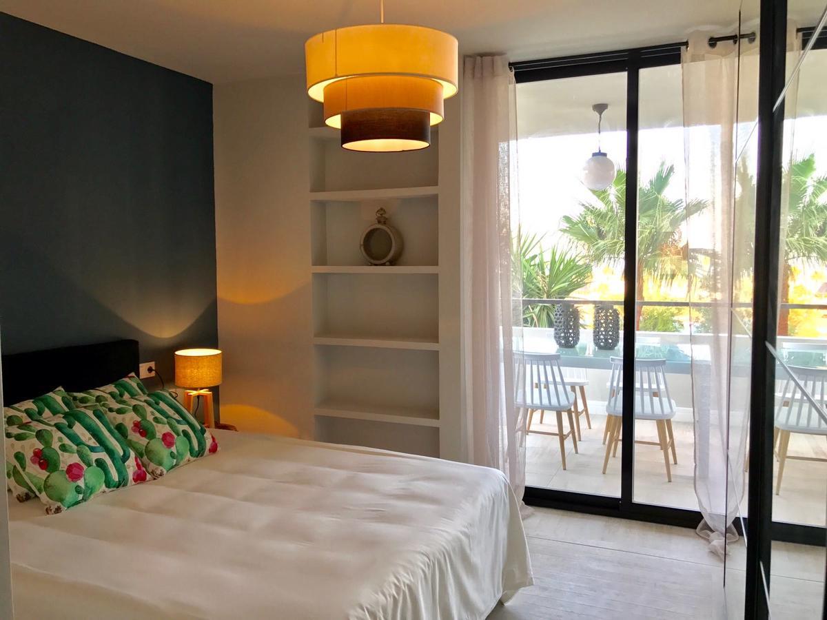 Luxury House 110 M2 On The Beach, Pool, Parking Torremolinos Exterior photo
