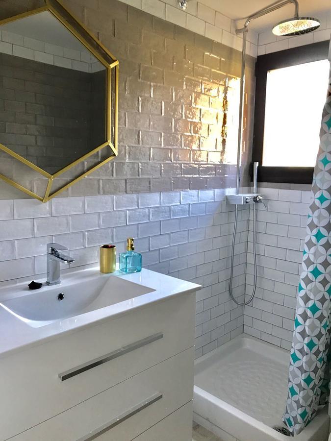 Luxury House 110 M2 On The Beach, Pool, Parking Torremolinos Exterior photo