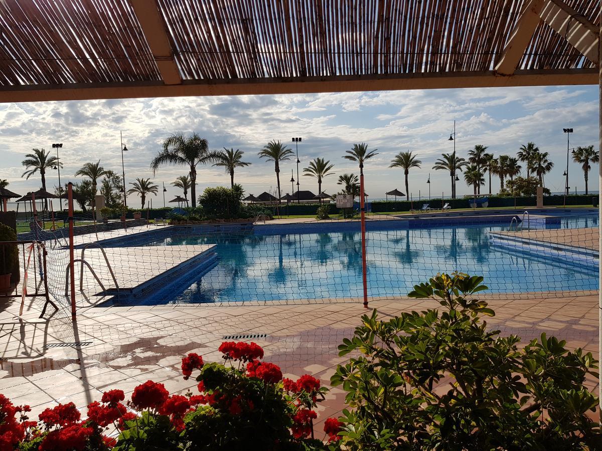Luxury House 110 M2 On The Beach, Pool, Parking Torremolinos Exterior photo