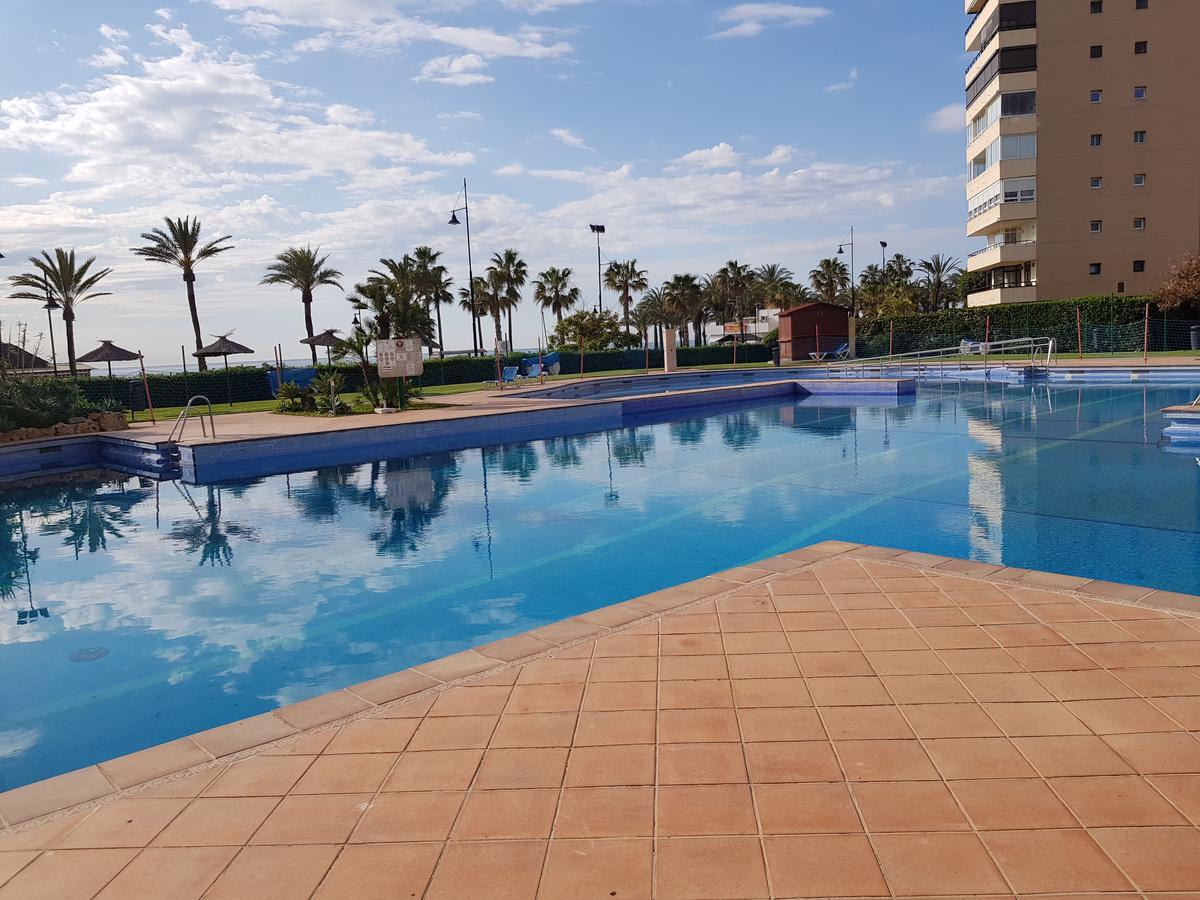 Luxury House 110 M2 On The Beach, Pool, Parking Torremolinos Exterior photo